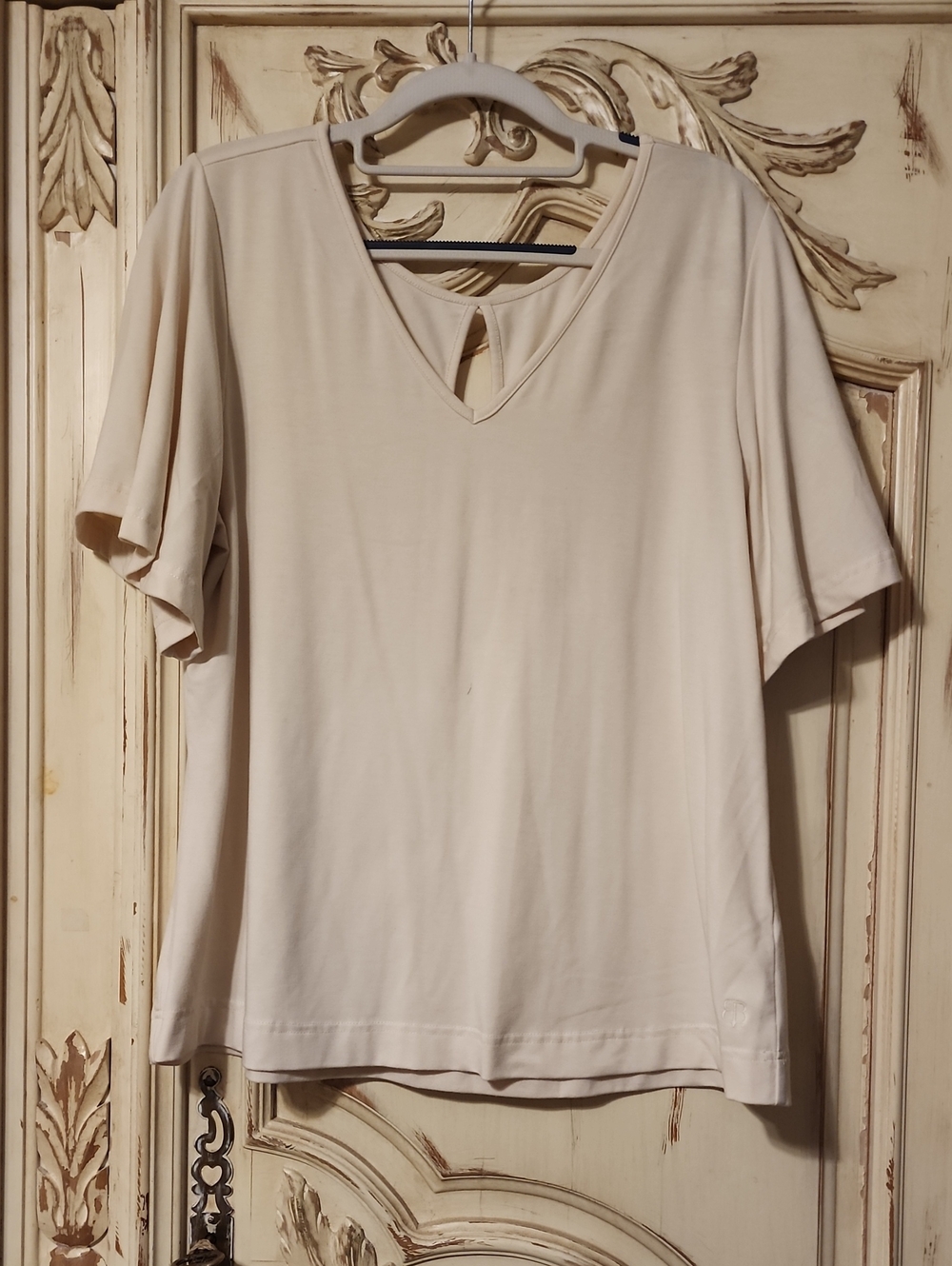 Betabrand Short Sleeve Keyhole Top in Beige Size Large